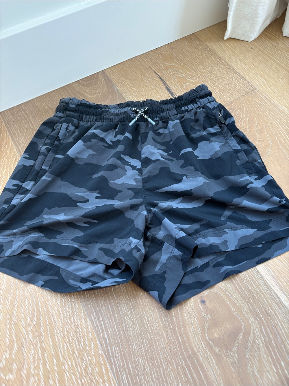 Athleta Kids Black & Gray Camo Athletic Shorts